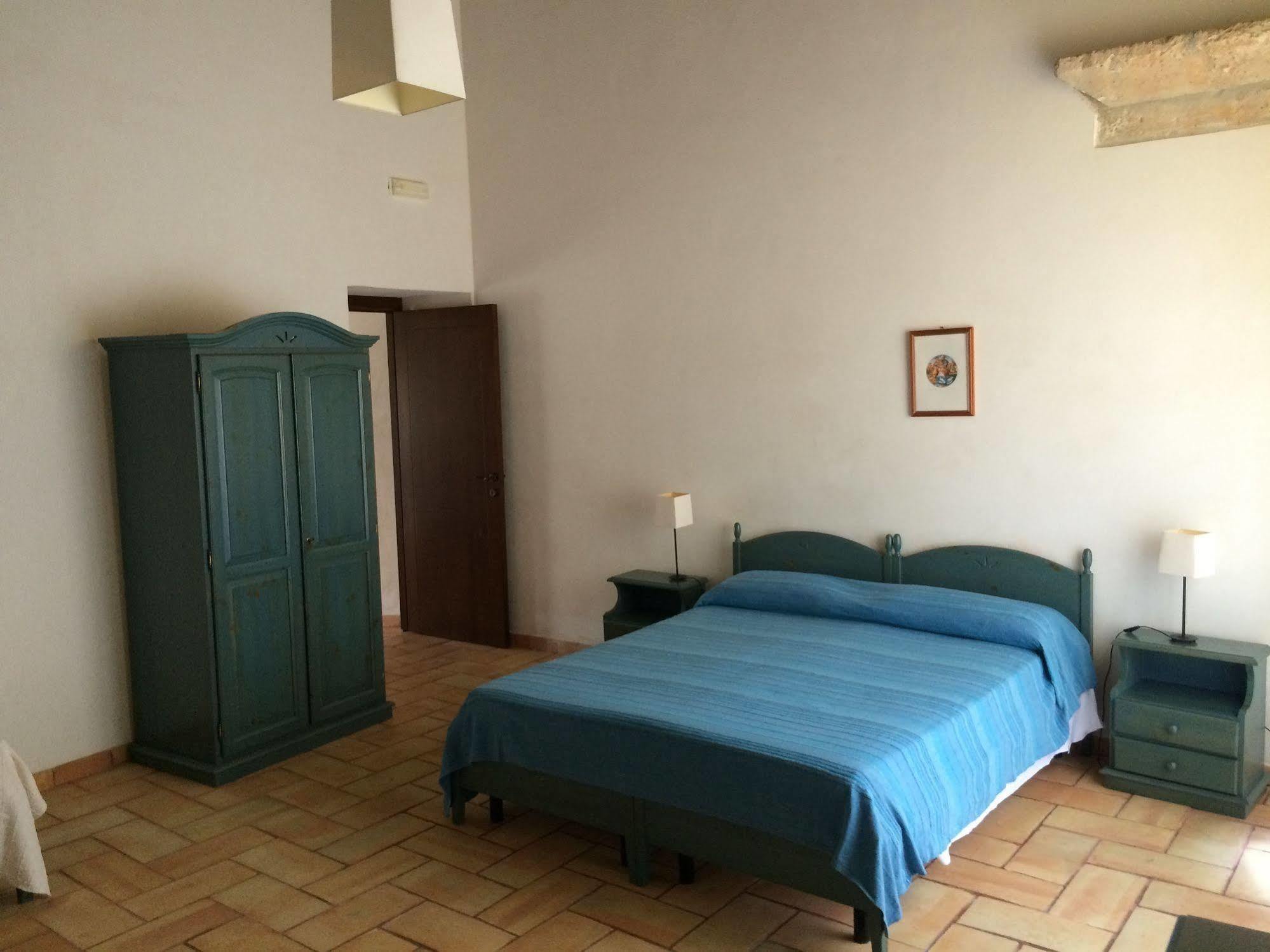 Di Cutalia - Cutalia Casa rural Camemi